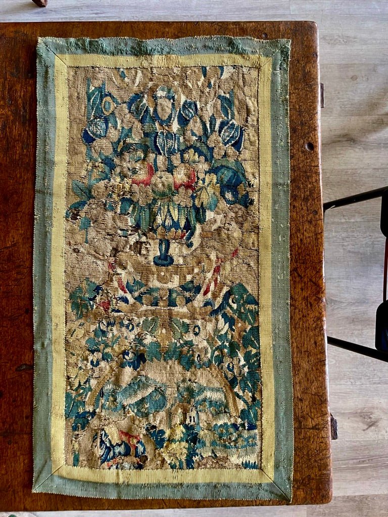 17TH CENTURY FLEMISH TAPESTRY PANEL - Helen Storey Antiques