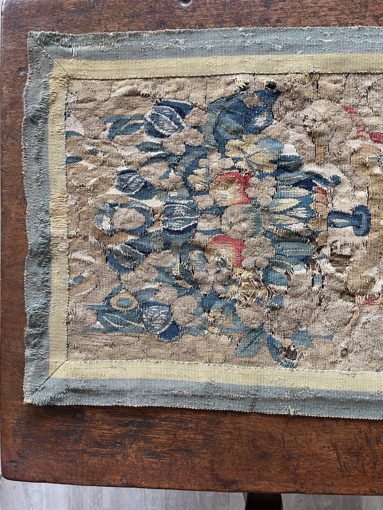 17TH CENTURY FLEMISH TAPESTRY PANEL - Helen Storey Antiques