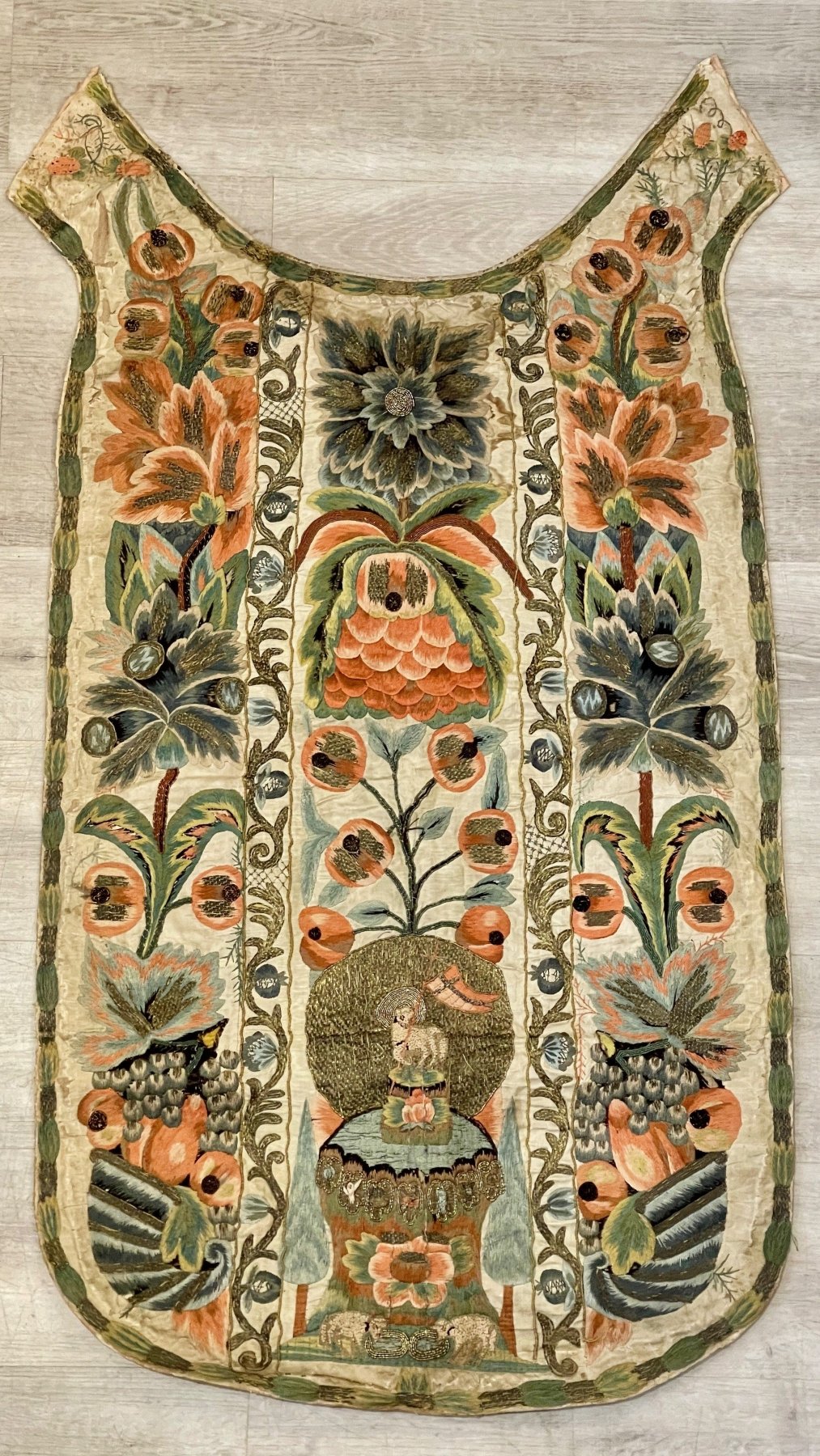 18TH CENTURY FRENCH HAND - EMBROIDERED CHASUBLE - Helen Storey Antiques