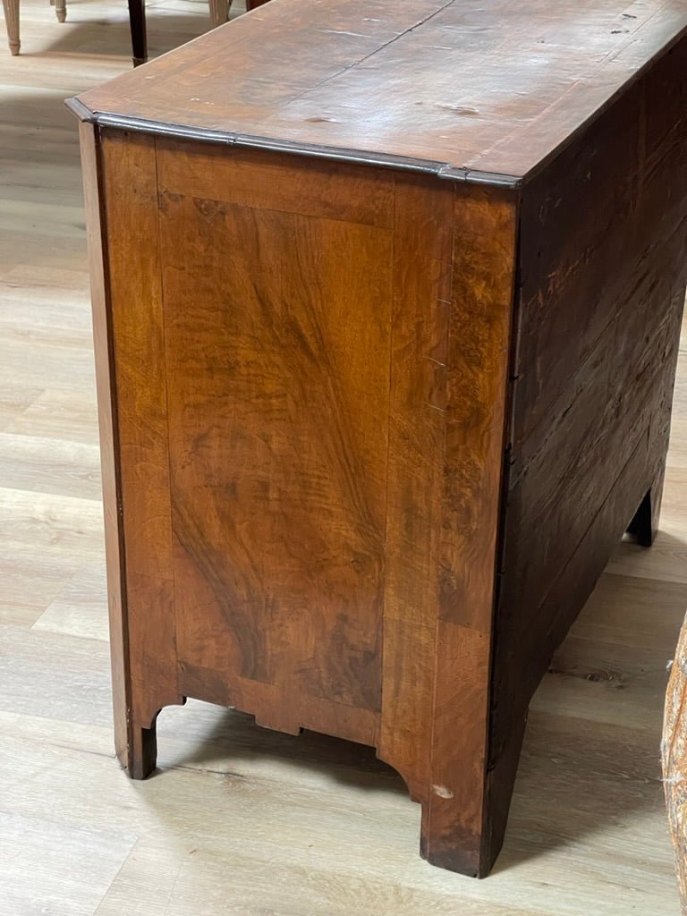 18th Century Georgian Chest in Burled Walnut Veneer with Four Drawers - Helen Storey Antiques