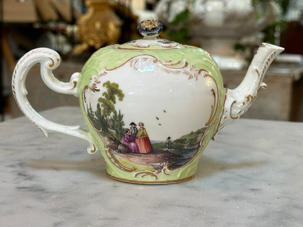 18th Century German Decorated Meissen Teapot - Helen Storey Antiques