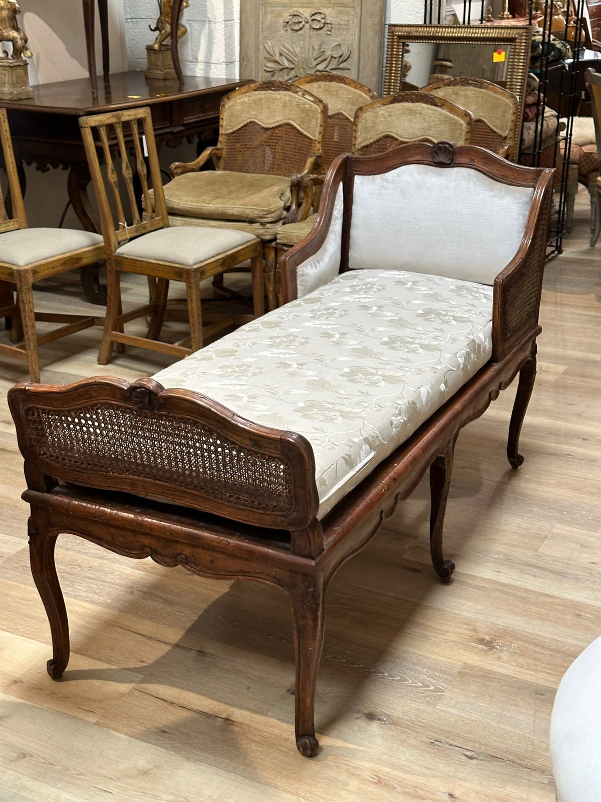 18th century Italian Lit de Repos in Walnut and Cane - Helen Storey Antiques