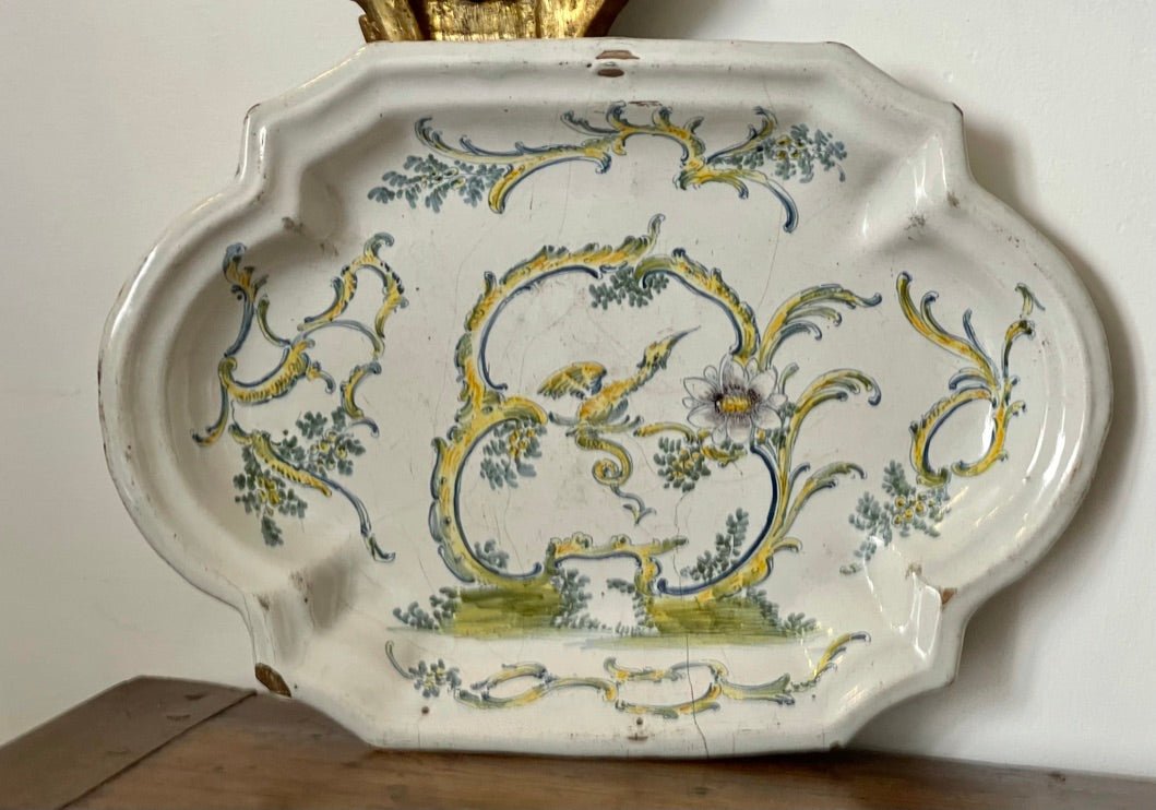 18TH CENTURY MOUSTIERS OVAL PLATTER - Helen Storey Antiques