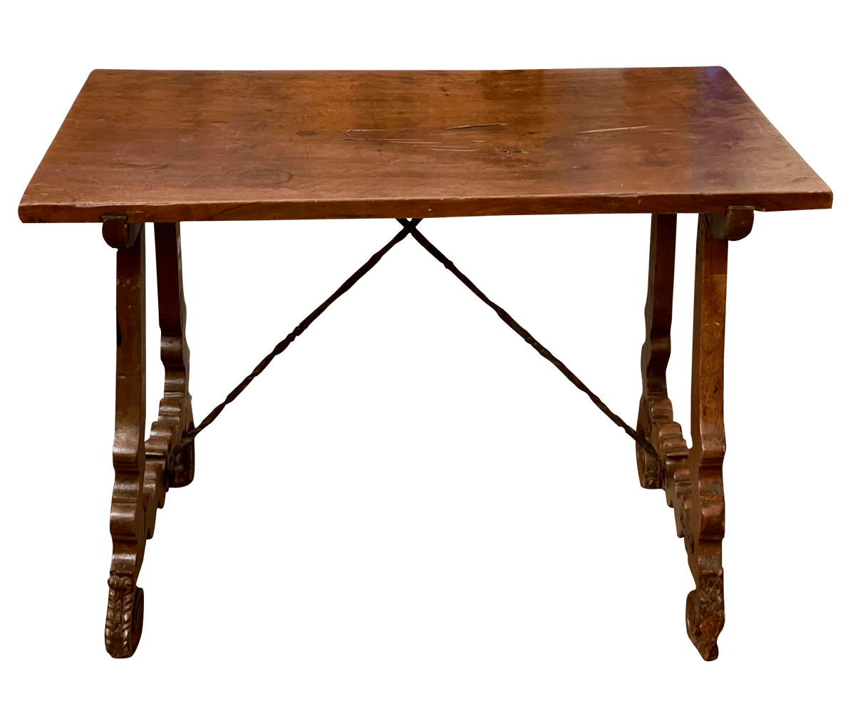 18th Century Spanish Walnut Tavern Table - Helen Storey Antiques