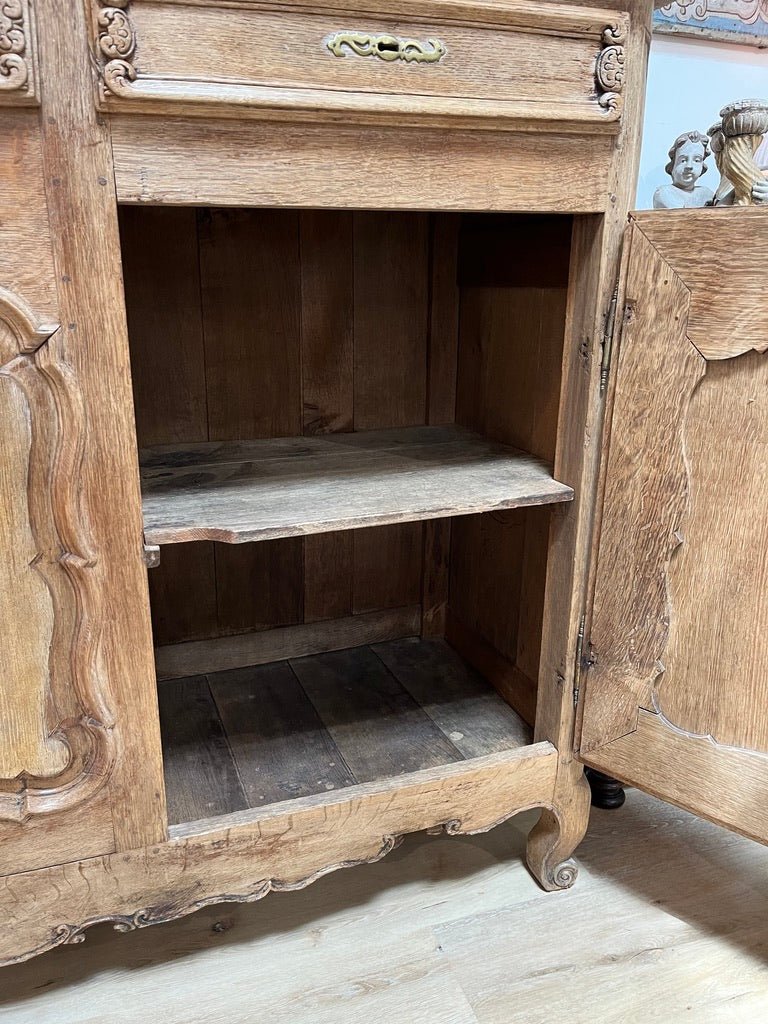 19th Century A French Provincial Oak Cabinet - Helen Storey Antiques