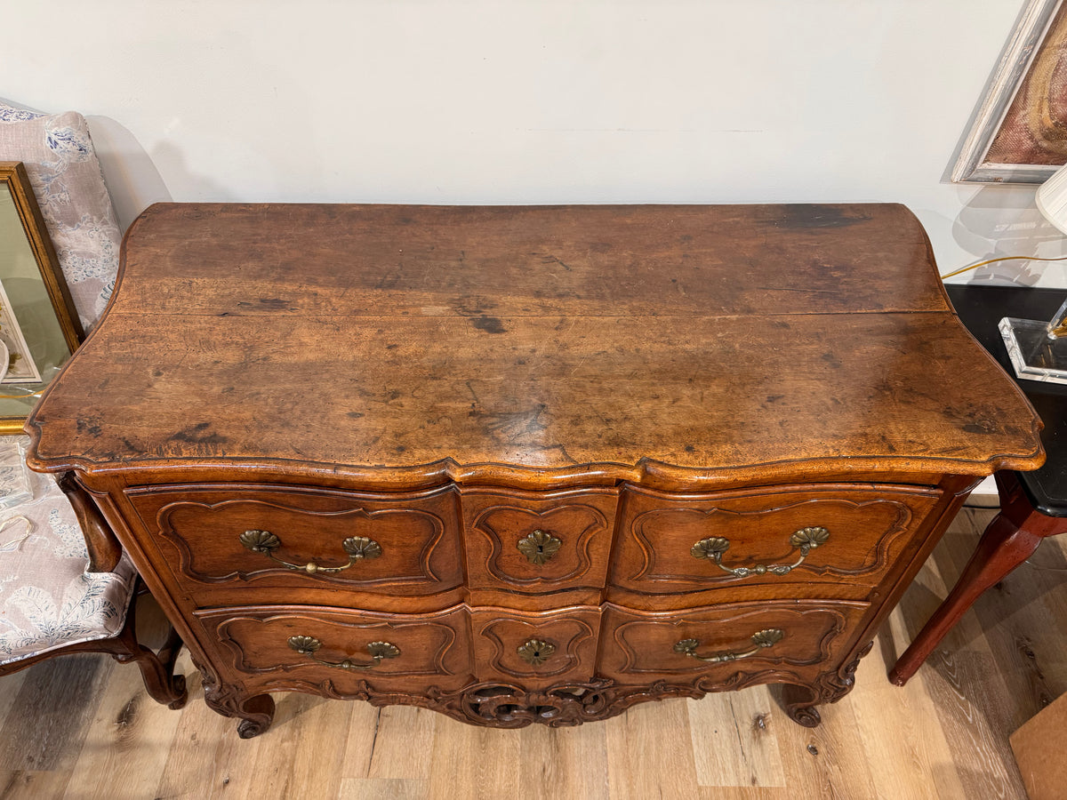 18th Century Louis XV French Provincial Commode - Arles