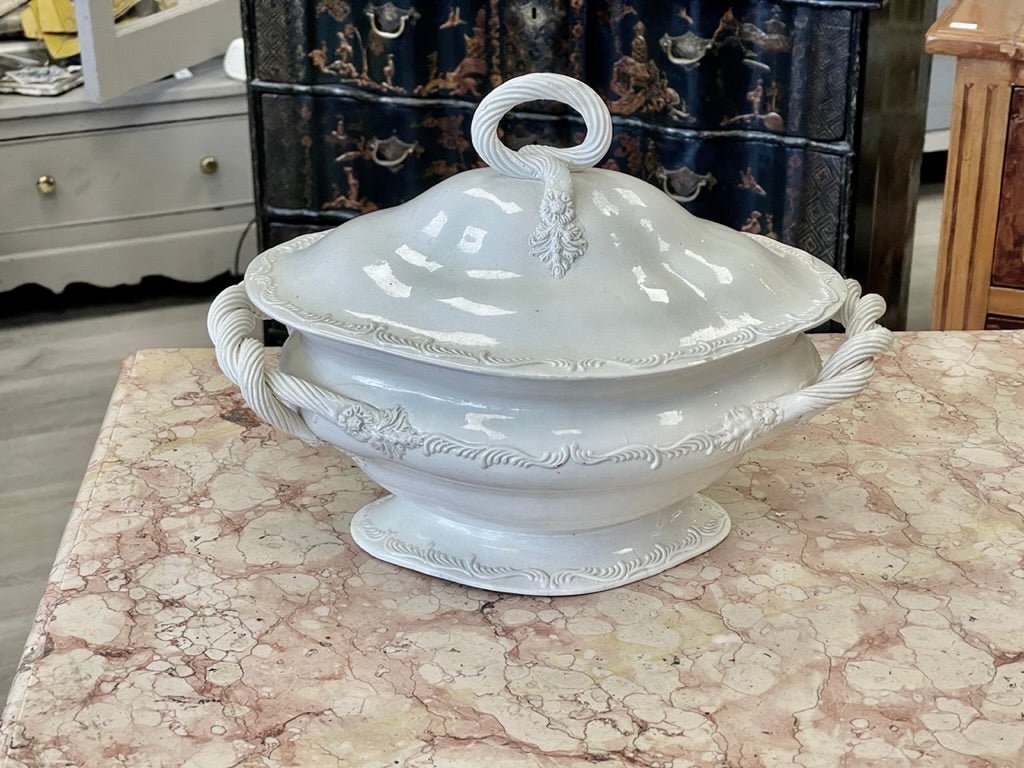 English Leeds Creamware Tureen and Cover, c. 1800 - Helen Storey Antiques