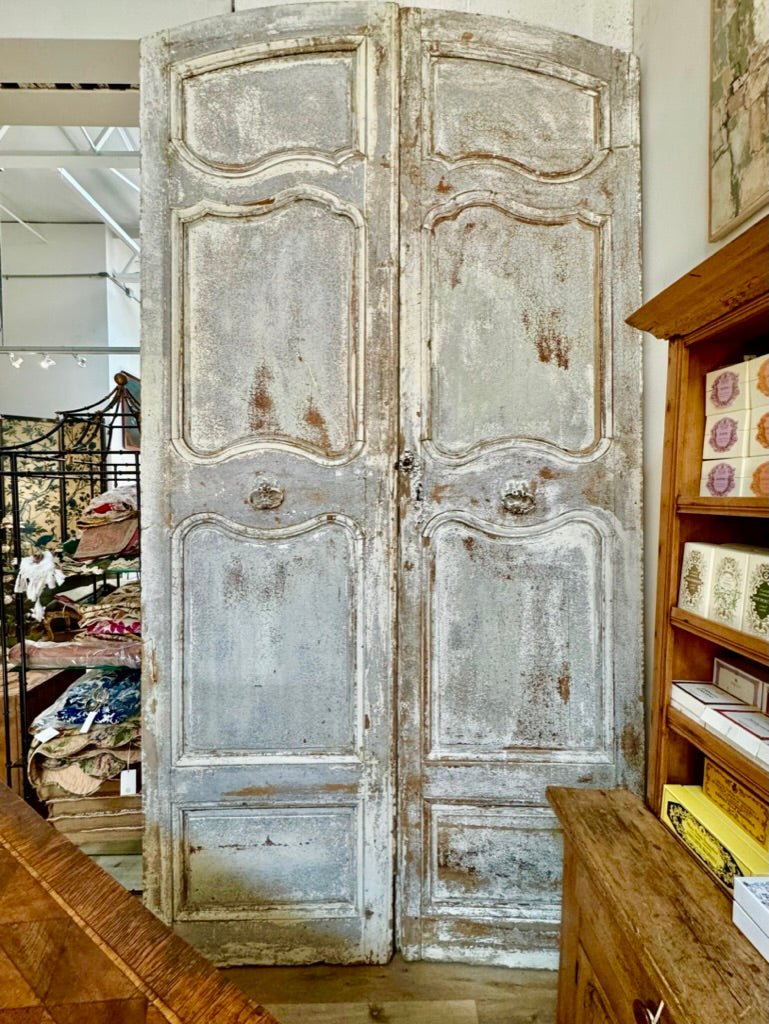 Exceptional Pair of Louis XIV period chateau doors, from Provence