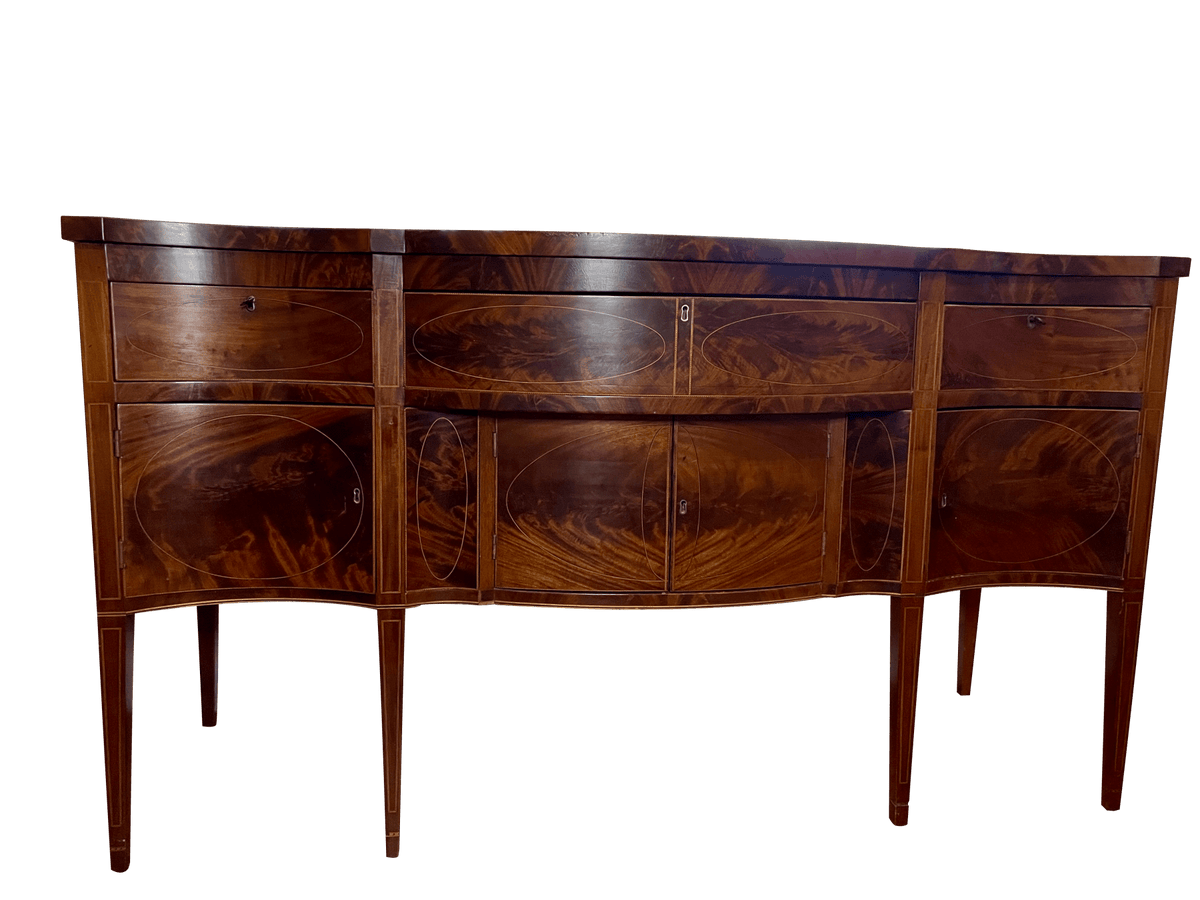 Fine Federal American Hepplewhite Serpentine Sideboard, c. 1790 - Helen Storey Antiques