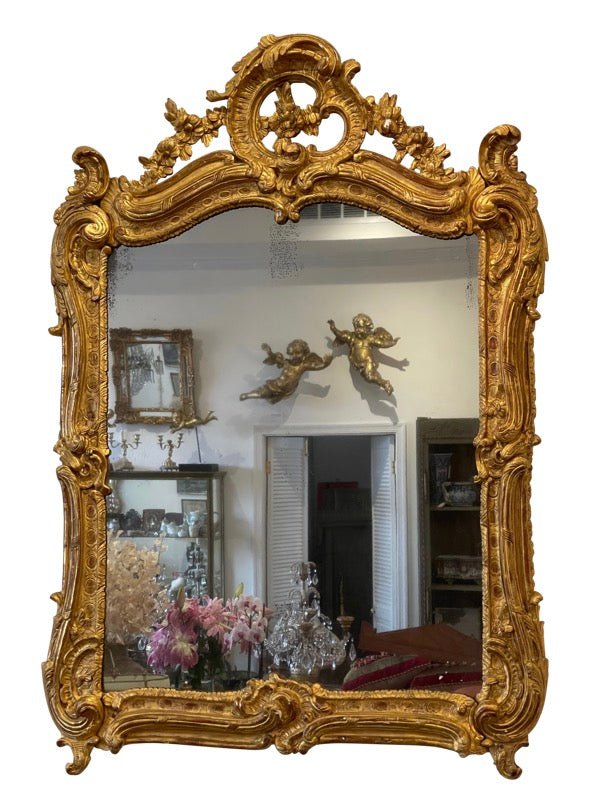 Fine Louise XV Carved Gilt Mirror c. 1750