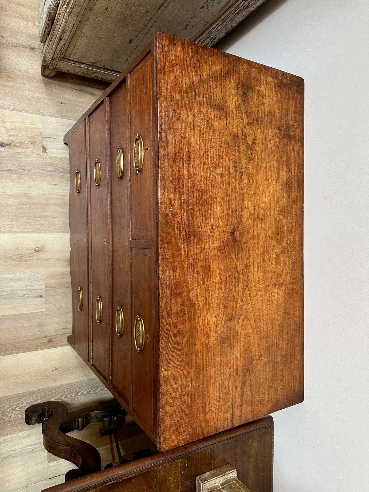 Fine Shenandoah Valley Virginia Chest of Drawers, c. 1800 - Helen Storey Antiques