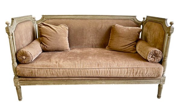 FRENCH PROVINCIAL DAYBED