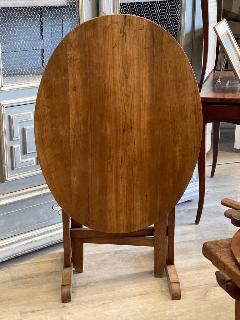 FRENCH PROVINCIAL OVAL TILT - TOP WINE TASTING TABLE - Helen Storey Antiques