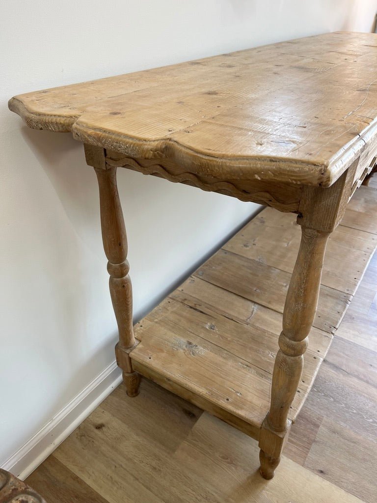 Italian Console Draper’s Table in Pine, Kitchen Island - Late 19th Century - Helen Storey Antiques