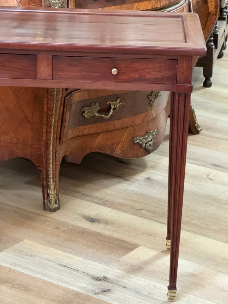 Louis XVI period French mahogany “petite table de salon,” side table - Helen Storey Antiques