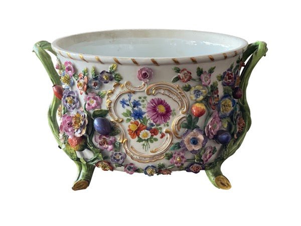 MEISSEN FRUIT &amp; FLOWER ENCRUSTED CACHEPOT C. 1880 - Helen Storey Antiques