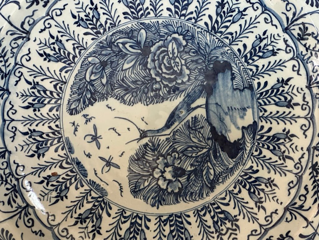 Scalloped Blue and White Delft Charger with Crane &amp; Floral Decoration, 18th Century - Helen Storey Antiques