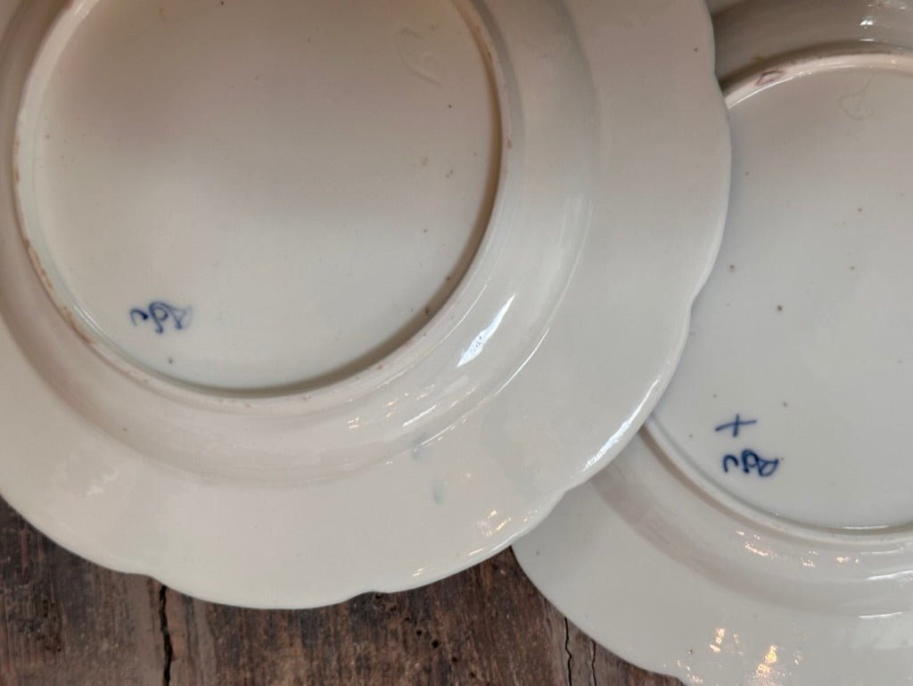 Set of 14 French 18th Century Porcelain Chantilly Blue Spring Plates - Helen Storey Antiques