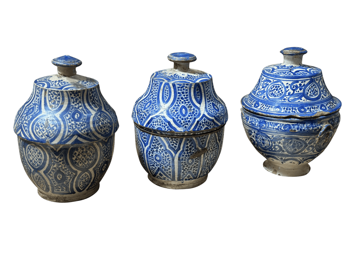 Set of Three Early Blue and White 19th Century Moroccan Tureens with Lids - Helen Storey Antiques