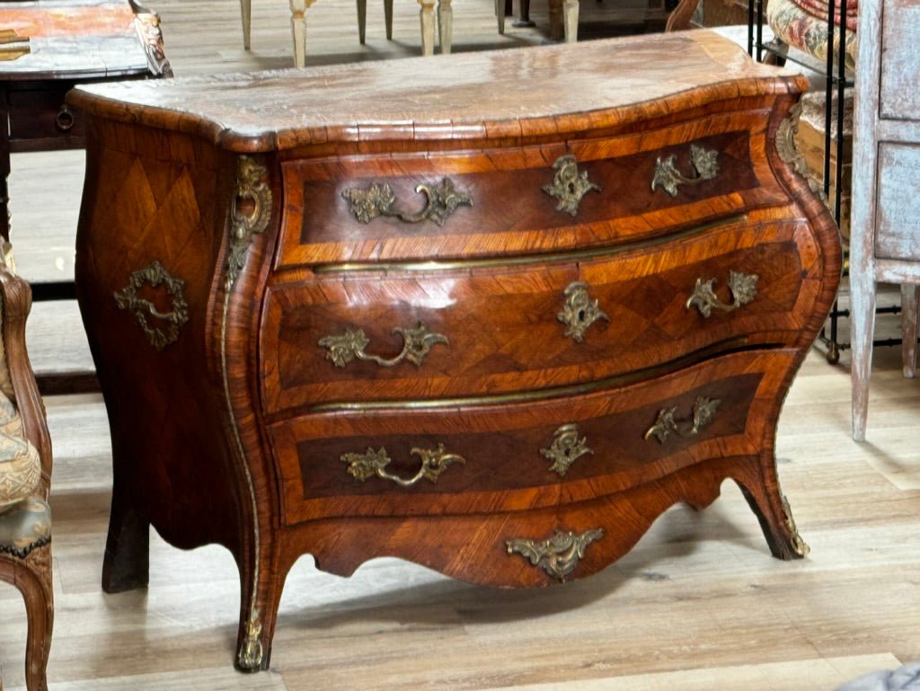 Swedish Rococo Three - Drawer Bombe Commode, 18th Century Gustavian - Helen Storey Antiques